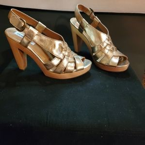 Steve Madden, wood heels, Gold size 8 1/2